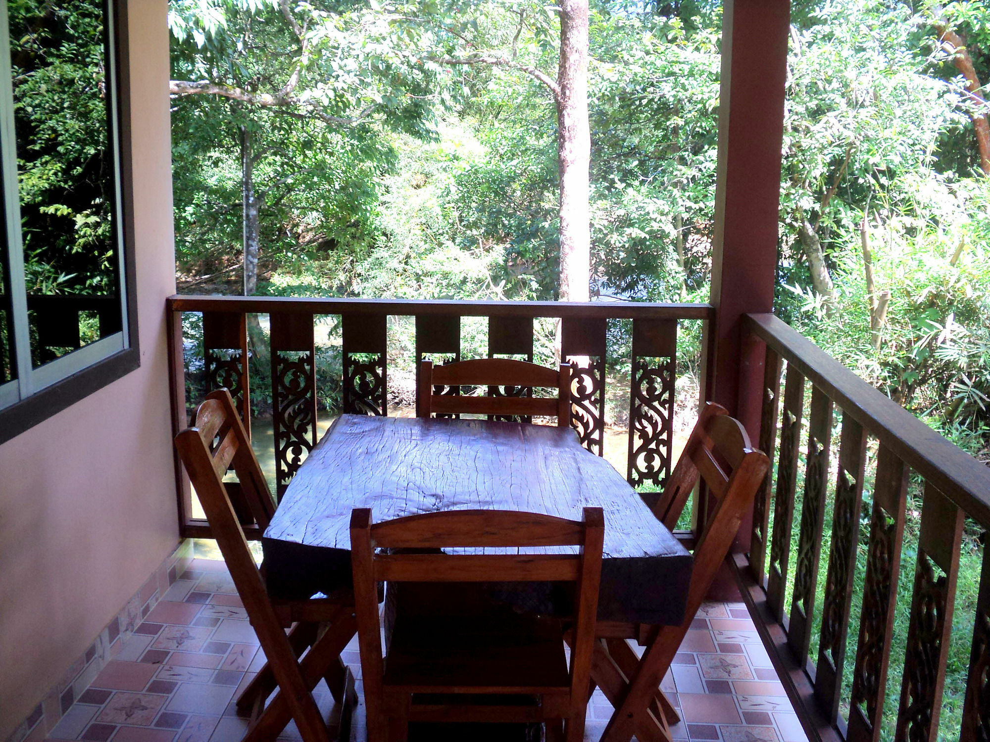 Khaosok Island Resort Khao Sok National Park Exterior photo